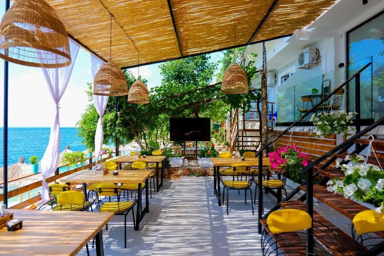 Siro Kerma Private Beach Villa Саранда